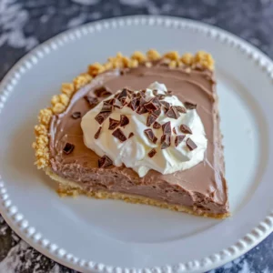 u8916588566_Introduction_to_3_Ingredient_No-Bake_Hershey_Pie__8ed7f336-ee8e-473e-8999-63cb335455e6_0 (1)