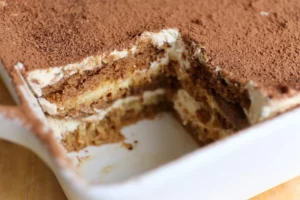 Festive Speculaas Tiramisu: A Delicious Holiday Delight!