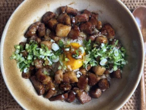 Grilled Pork Over Rice: A Flavorful Dinner Recipe! grilled-pork-over-rice-v0-5q8xzq6uqk6f1