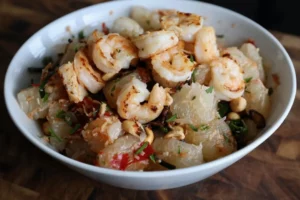 Yam Som O Thai Pomelo Salad with Shrimp Recipe Awaits! yam-som-o-thai-pomelo-salad-with-shrimp-v0-5jqapphrlyrd1