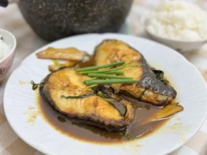 Cantonese Style Pan Fried Black Cod: A Delicious Recipe!
