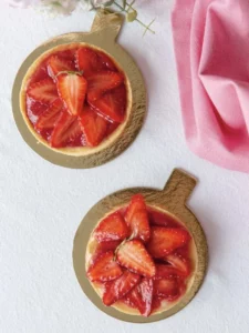 Strawberry tartlet: Discover the Perfect Recipe Today! strawberry-tartlet-v0-2gd3jr4jjmgf1
