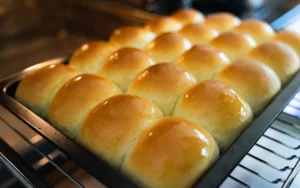 Little fluffy dinner rolls that melt in your mouth! eytkyartqrf51